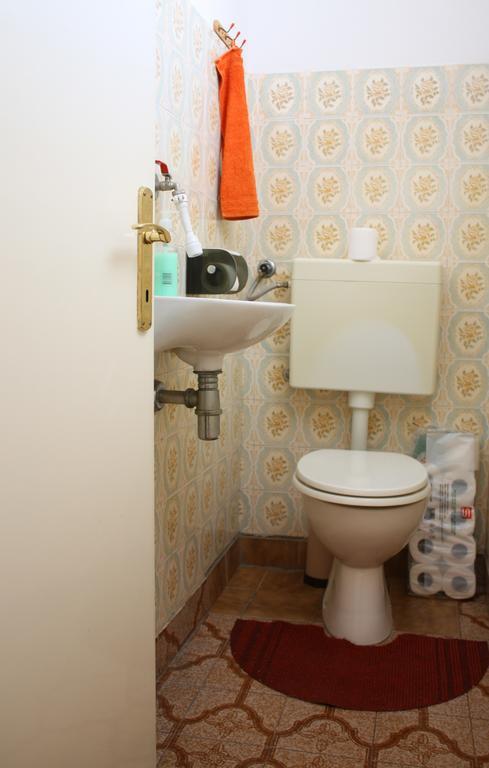 Apartament Sendy *
